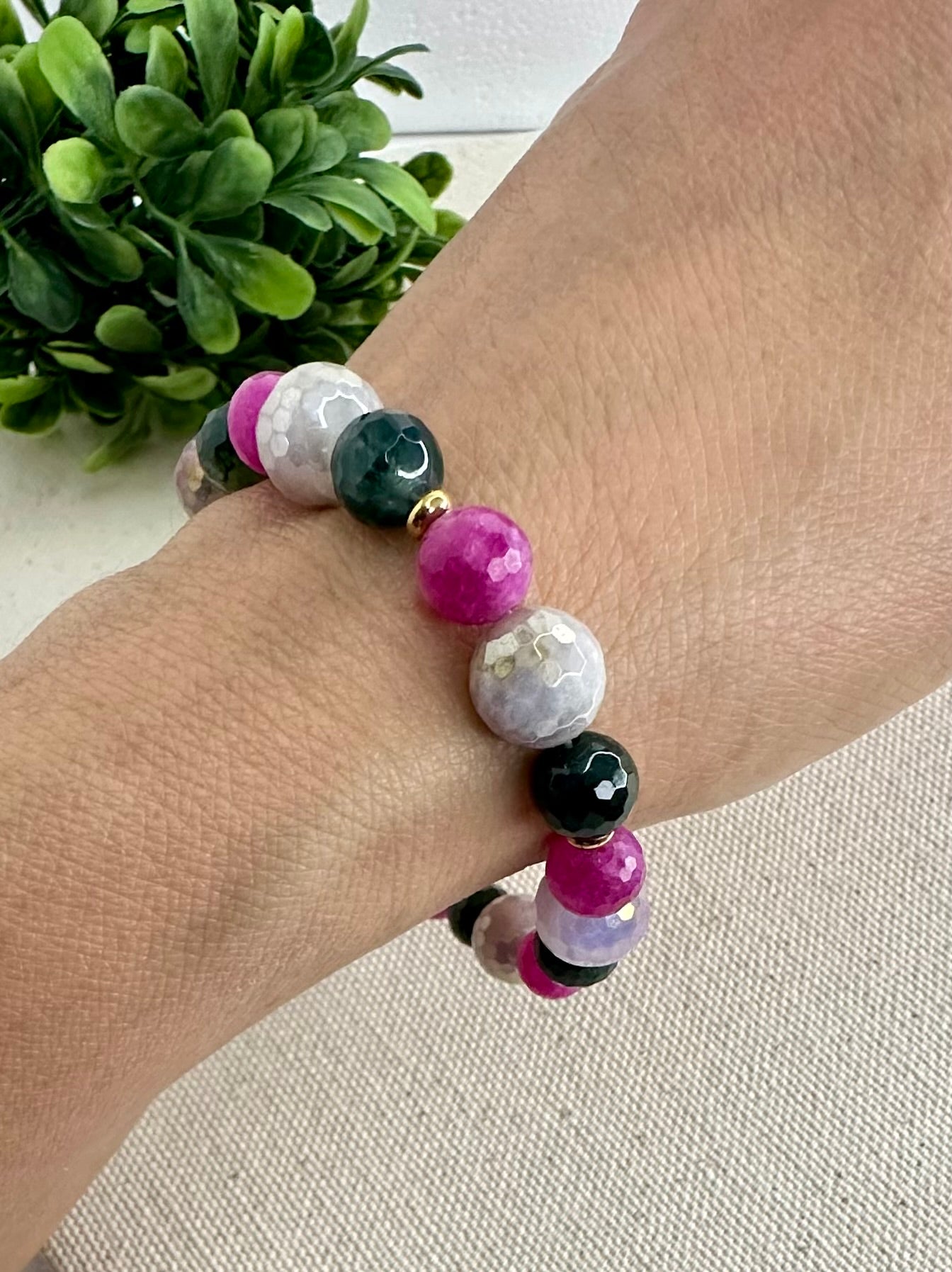 Mystic lavender bracelet - Jade, ruby quartz and moss agate